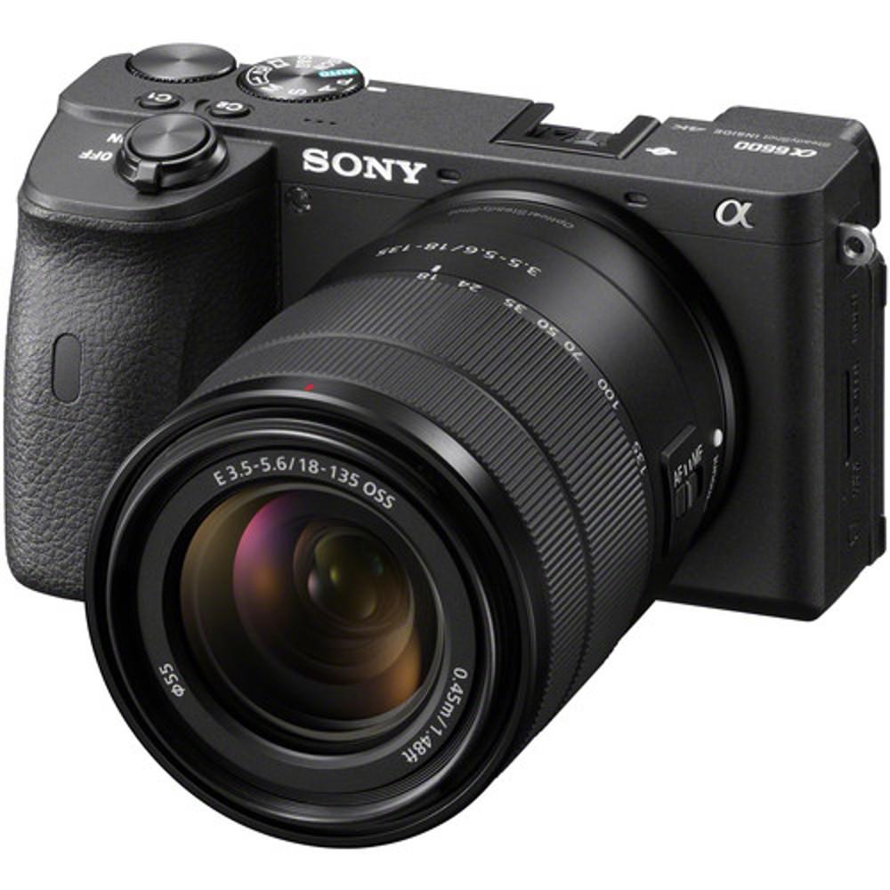 SONY Alpha A6600 With 18-135 mm Lens